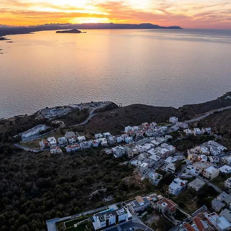Omnia Luxury Villas - 